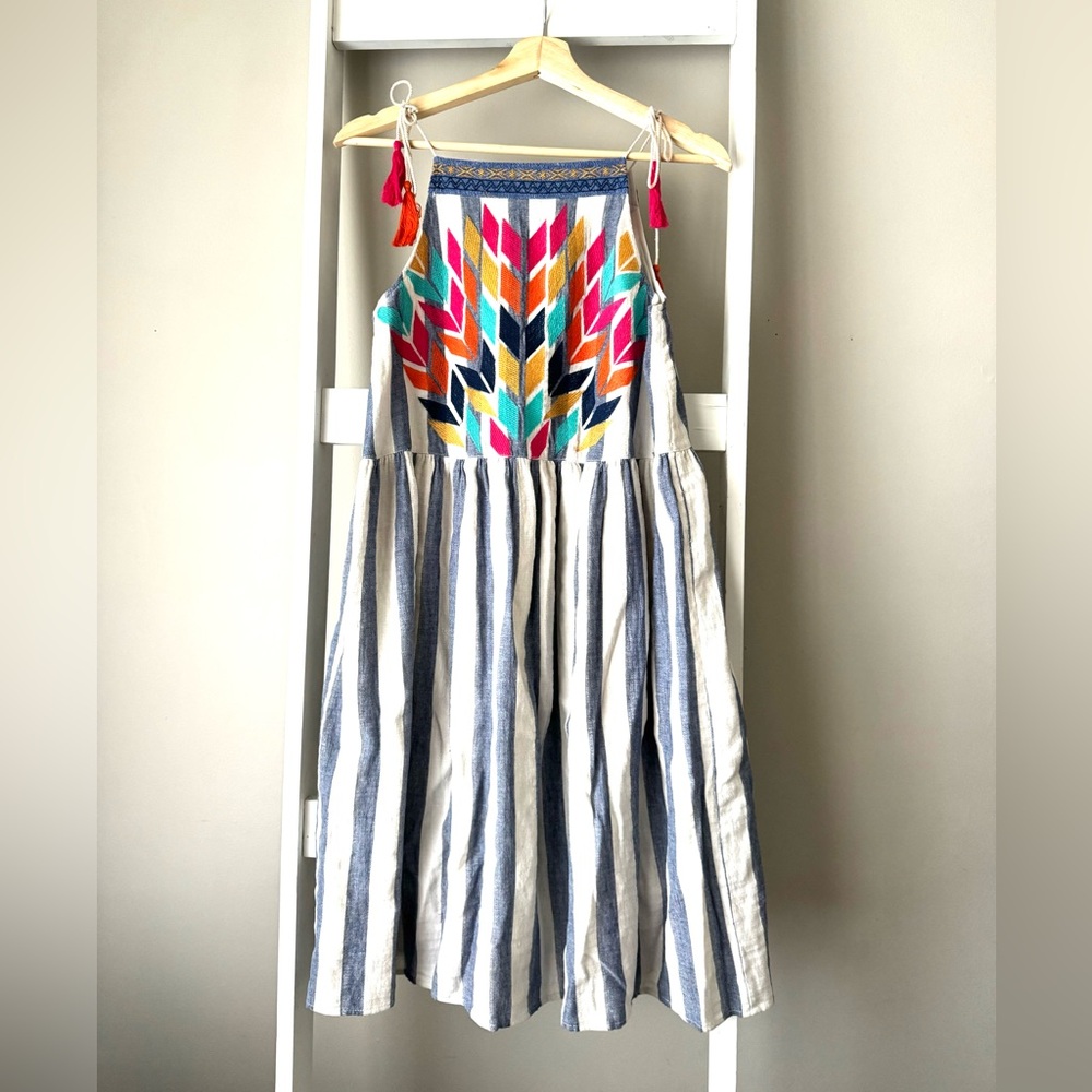 Anthropologie THML embroidered dress - small